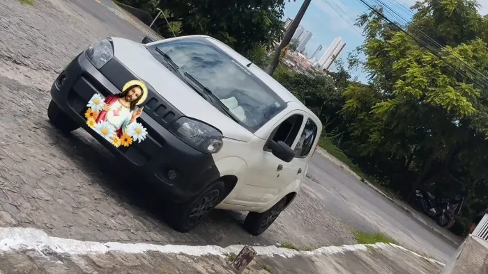 Fiat Uno Vivace/rua 1.0 EVO Fire Flex 8V 5P 2014