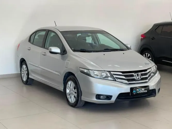 Honda City Sedan LX 1.5 Flex 16V 4P Aut. 2013
