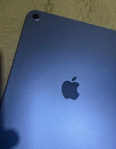 iPad A16 (Geração 11) Wi-Fi 256 gigas * 1 mês de uso Azul metálico Impecável aparelho