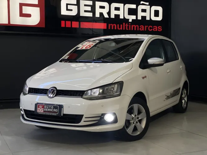 Volkswagen Fox Rock IN RIO 1.6 MI Total Flex 8V 5P 2016
