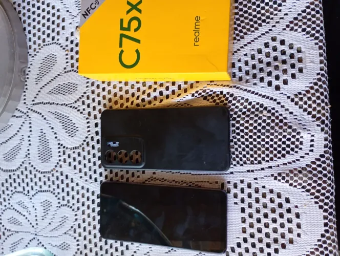 Realme c75x