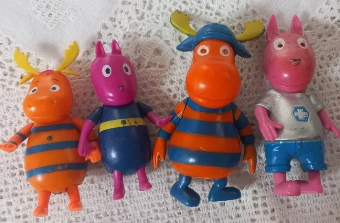 Lote kit bonecos Backyardigans - Antigo