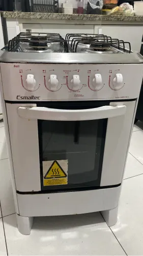 Vende se fogão 4 bocas