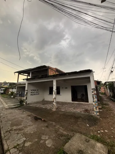 Vendo uma casa em Belém 