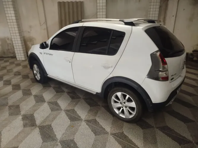 Renault Sandero Stepway Hi-power 1.6 8V 5P 2014