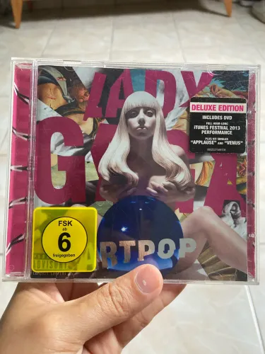 CD/DvD Lady Gaga Art Pop