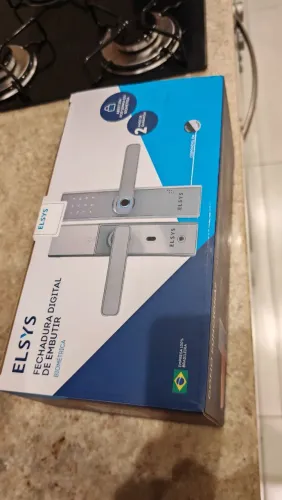 Fechadura digital Elsys com biometria