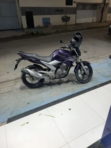 Fazer 250