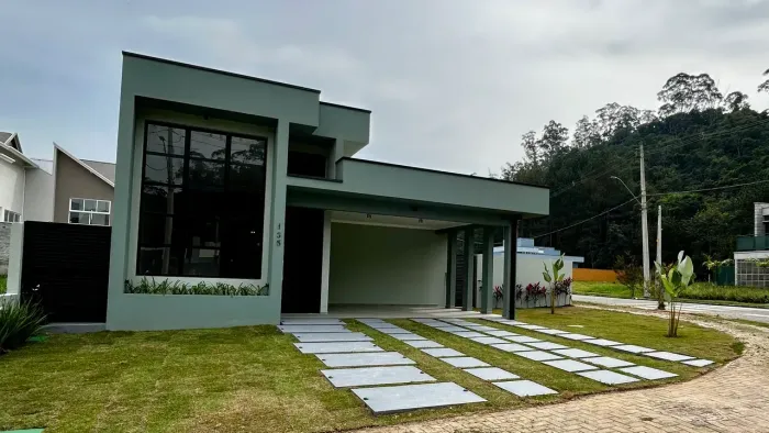 Casa Terrea em Condominio 185m com 3 quartos em Freguesia da Escada - Guararema - SP