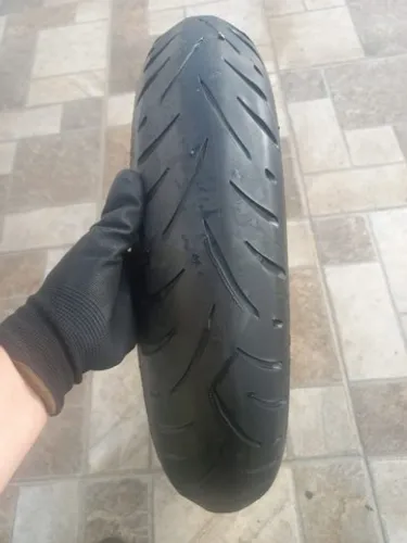 Pneu Bridgestone Battlax sport touring T31f 120/70-17