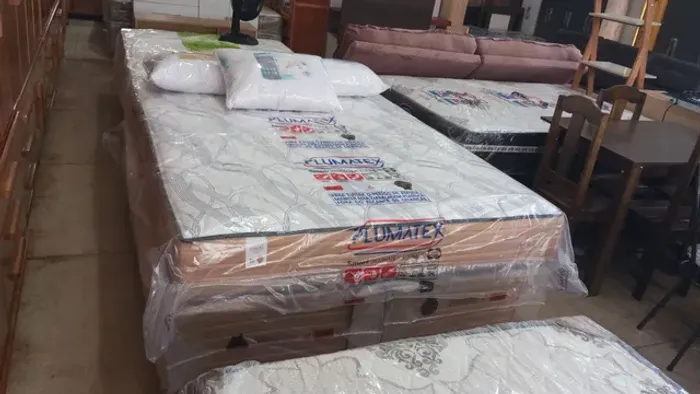 CAMA, CONJUNTO BOX QUEEN MOLAS ENSACADAS NOVO