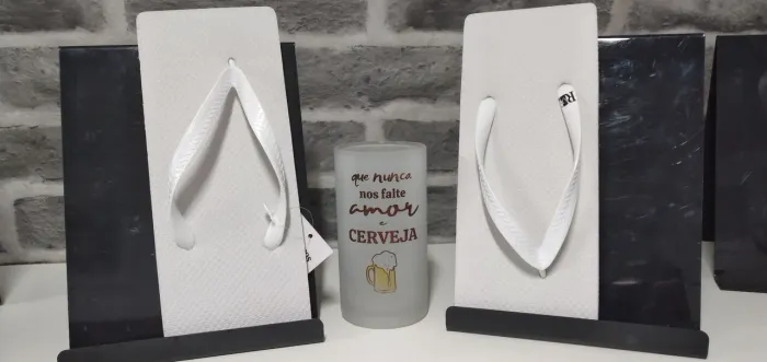Kit Chinelo + Caneca 