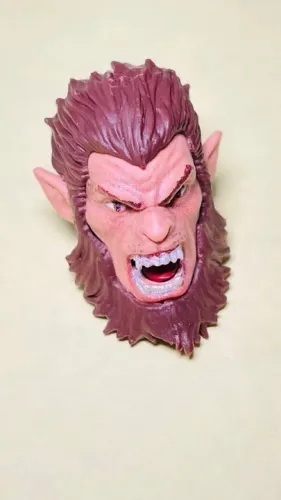 Marvel Legends - Cabeça Altura 2 cm - ideal p/ custom de Lobisomem / Werewolf