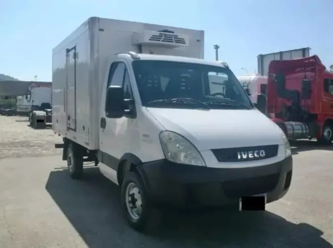Iveco 35s14 Baú Refrigerado 2014