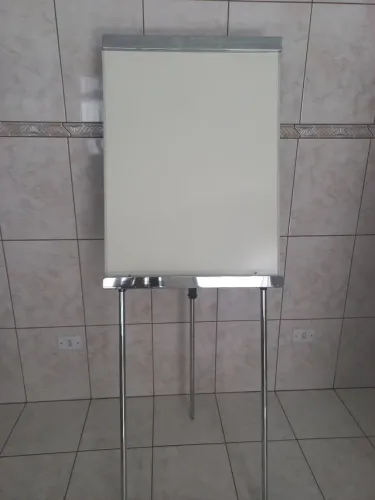 Lousa branca antiga 66x92 chega até 1.80