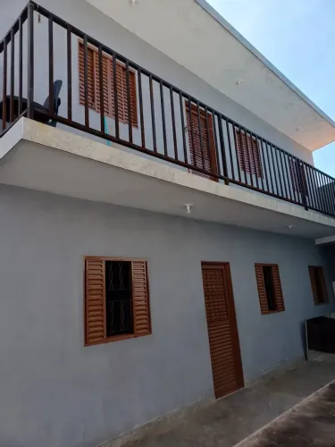 Aluga-se um excelente apartamento com 3 quartos na QS 11 conj V do Areal