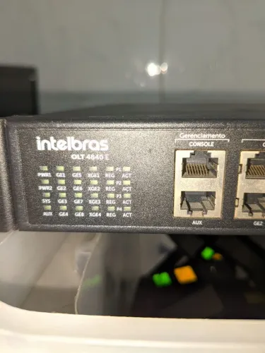 OLT INTELBRAS USADA 4840E com GBICS INCLUSAS 