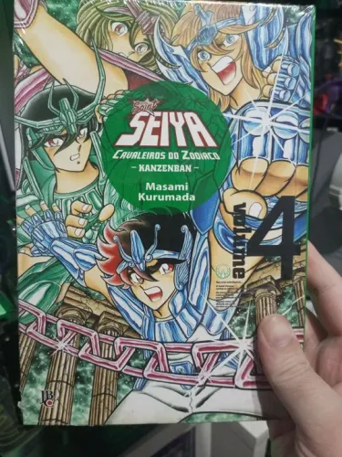 Cavaleiros do Zodíaco - Kanzenban - Volume 4 jbc saint seiya mangá lacrado
