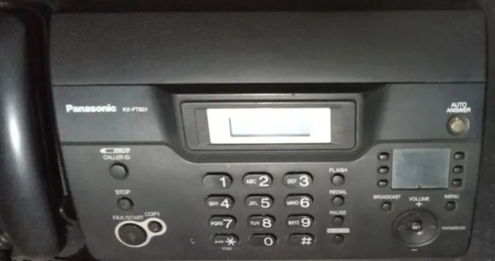 Antigo Telefone Fax Panasonic modelo KX FT931- Anos 90 em ótimo estado.