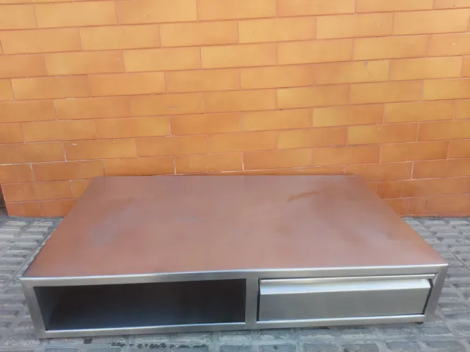 Mesa industrial inox máquina de café Itálian 