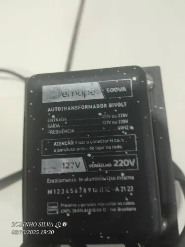 Vendo um auto transformador bivolt DEMAPE. 500VA