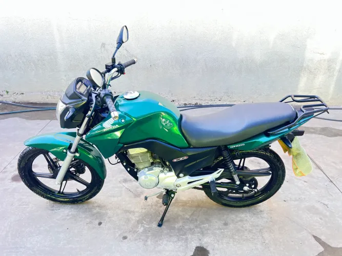 Titan 2015 EX, Vende-se à vista, Financiamento bancário ou na promissória 