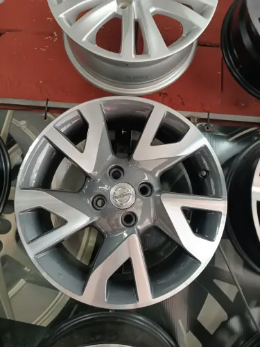 Rodas Kicks 16