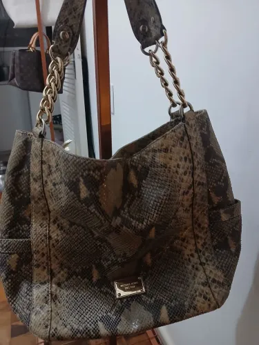 Bolsa Michael Kors Python Embossed Bege