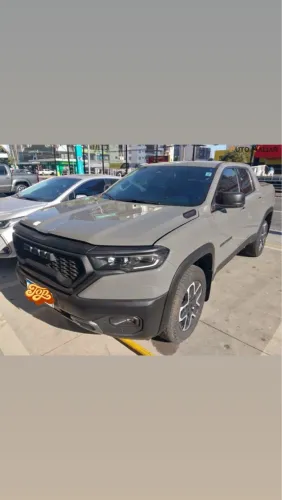 RAMPAGE REBEL HURRICANE ANO 23/24 (apenas 24 mil km )