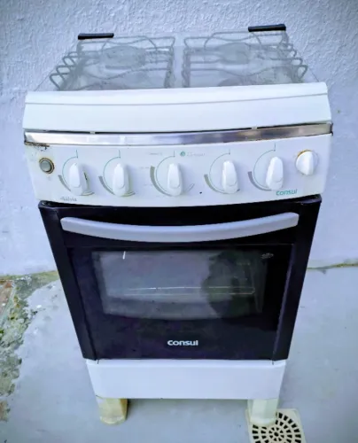 Fogão Consul de 4 bocas