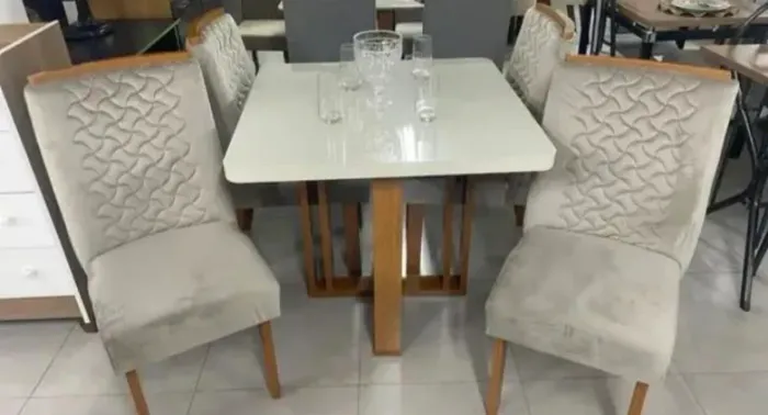 Mesa de Jantar Ideal Para sua Sala PRONTA ENTREGA 
