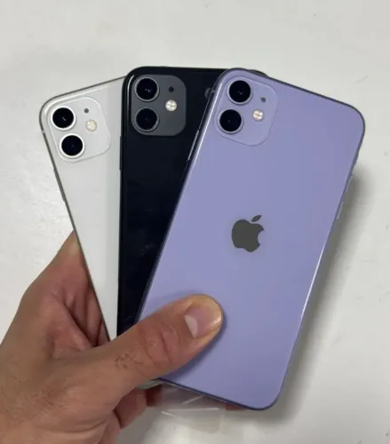 iPhone 11