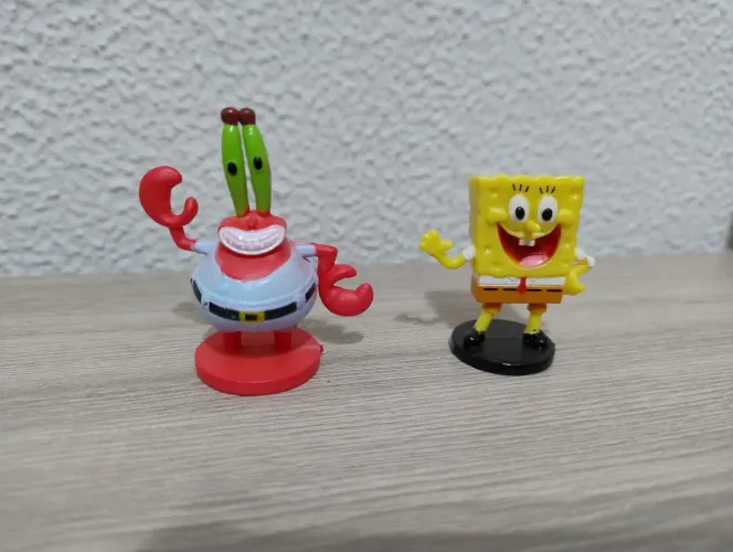 Bob Esponja e seu Sirigueijo - Ovo Toys
