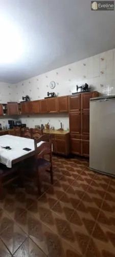 Casa com 3 dorms, Vila Brás Cubas, Mogi das Cruzes - R$ 800 mil, Cod: 4271