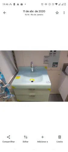 Armário de banheiro ( para reformar)