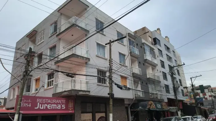 VENDO APARTAMENTO em Capão da Canoa/RS, Valor R$ 250.000,00.