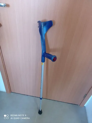 Muleta com regulagem de altura 