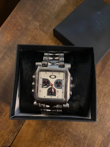 Relógio Minute Machine Masculino - Novo e Elegante