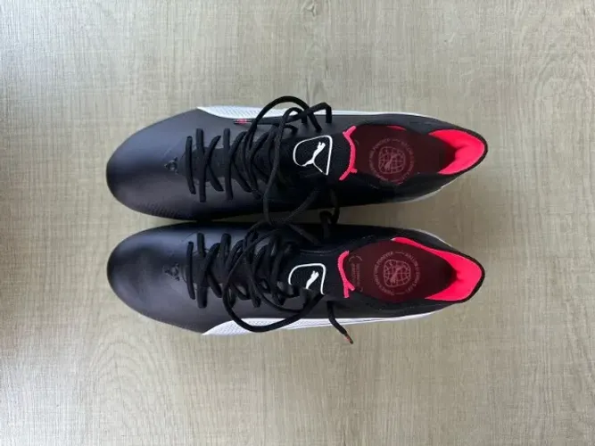 Chuteira Puma King Ultimate FG/AG Campo Tamanho 41 Nova (original)