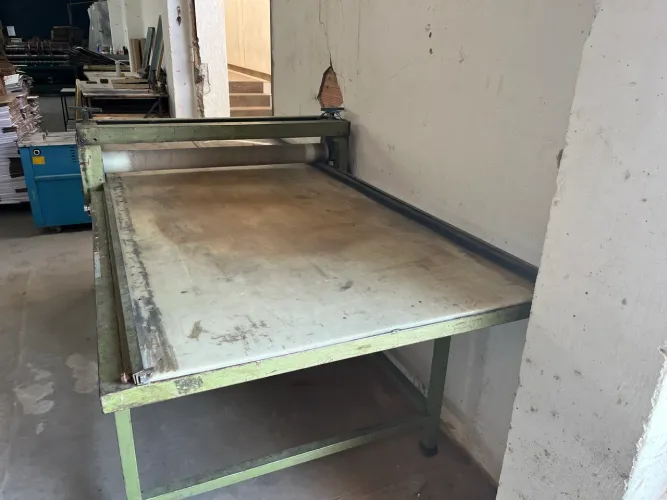 Corte e vinco plano 1m de boca