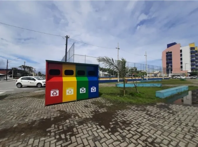 Containet Lixeira para coleta seletiva - 5 compartimentos