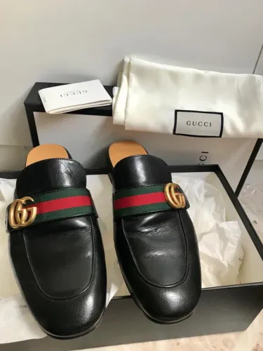 Mule Gucci perfeito 