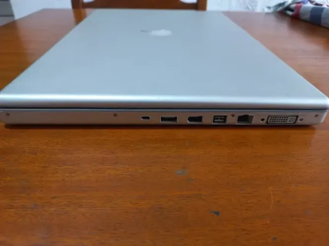 Mac Book Raro com defeito