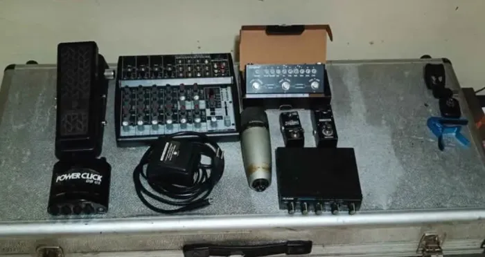 Equipamento de áudio completo para músicos