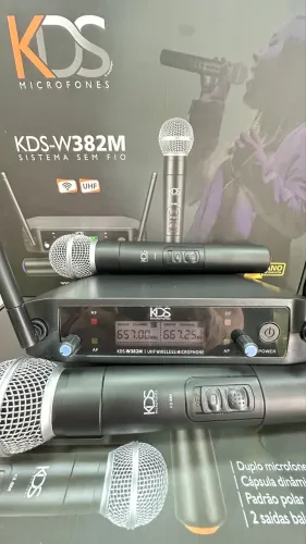 Microfone sem fio duplo Kadosh KDS-W382M