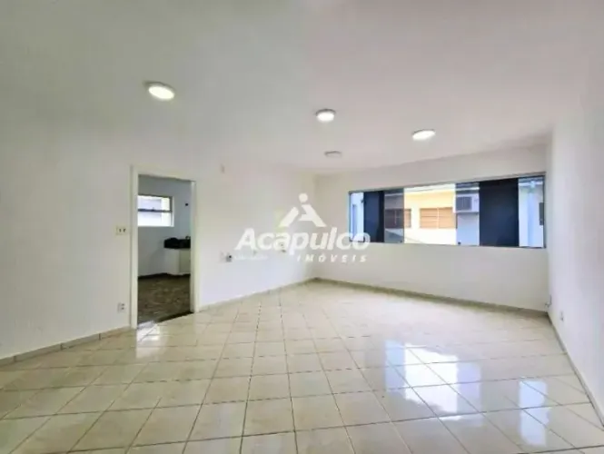 Casa comercial para alugar com 3 quartos no Jardim Girassol em Americana/SP.