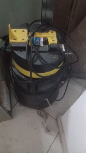 Estratora de lavagem a seco e aspirador xom puverizadores