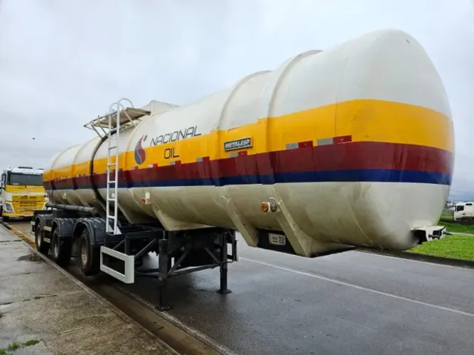 Carreta Tanque Metalesp Vanderléia Ano 2017 multisetas 45mil litros SEM PNEUS