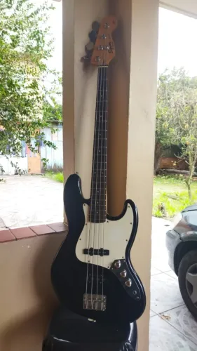 Contrabaixo 4 cordas Jazz bass Squier by fender