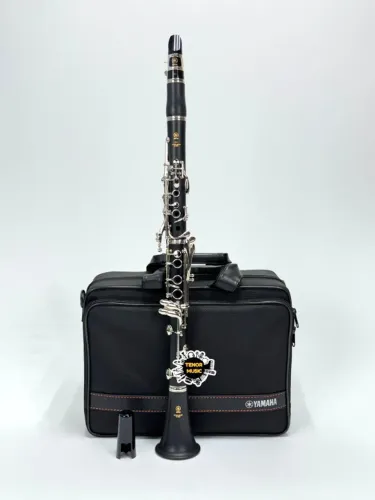 Clarinete Yamaha YCL255 Novo 